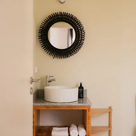 Outsite - Boavista Hostel